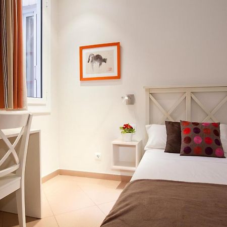 Bcngotic 33 Apartment Barcelona Exterior photo